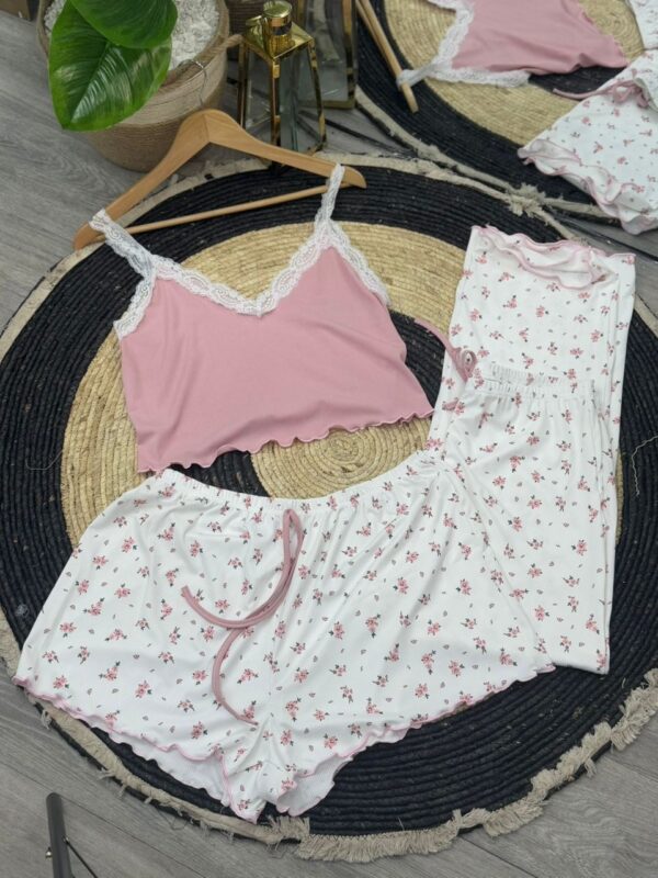 Ensemble Pyjama 3 pieces Fleural en Rose (SHEIN)
