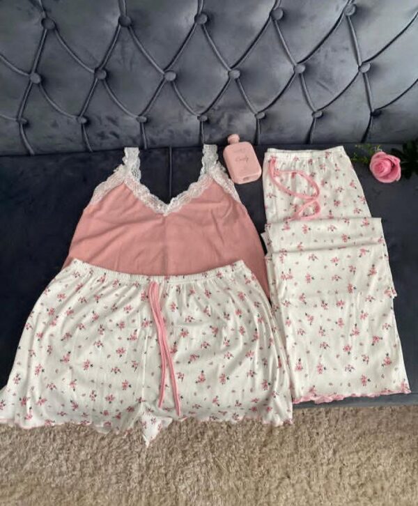 Pyjama 3 pièces fleural